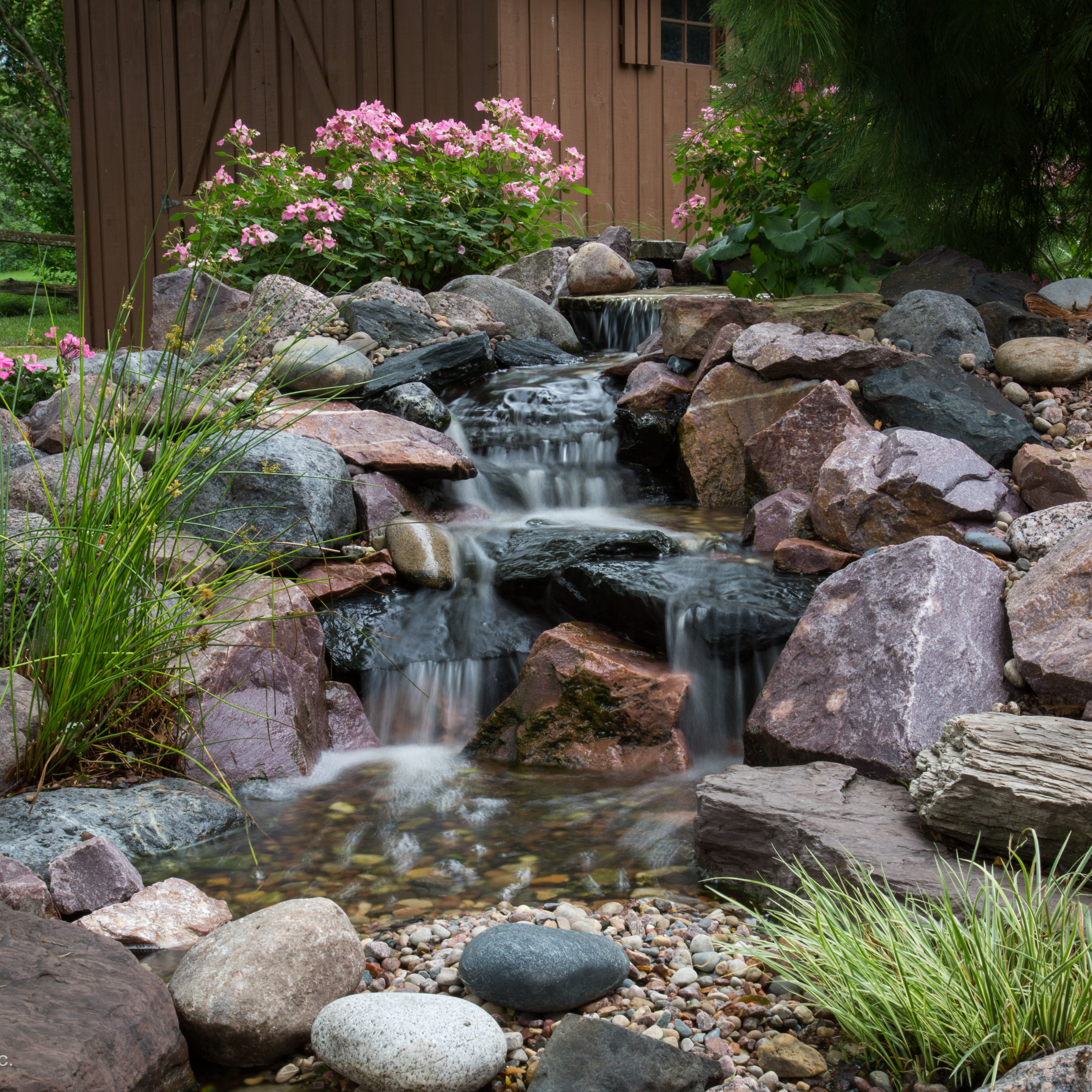 Small 6ft Pondless Waterfall_03